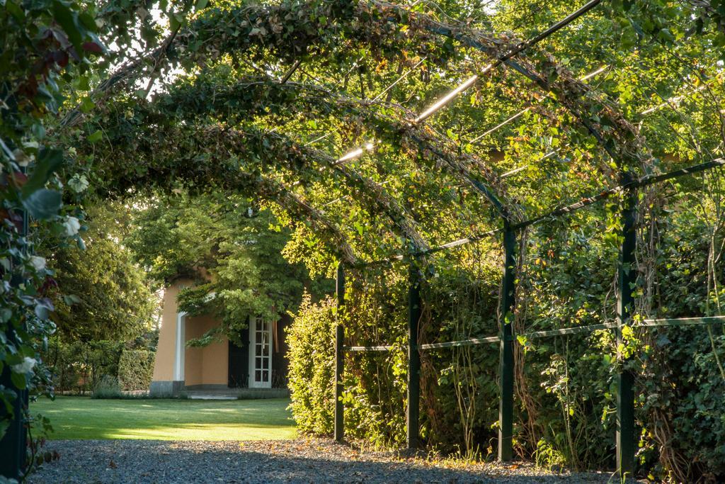 Tenuta La Meirana Gavi Bagian luar foto