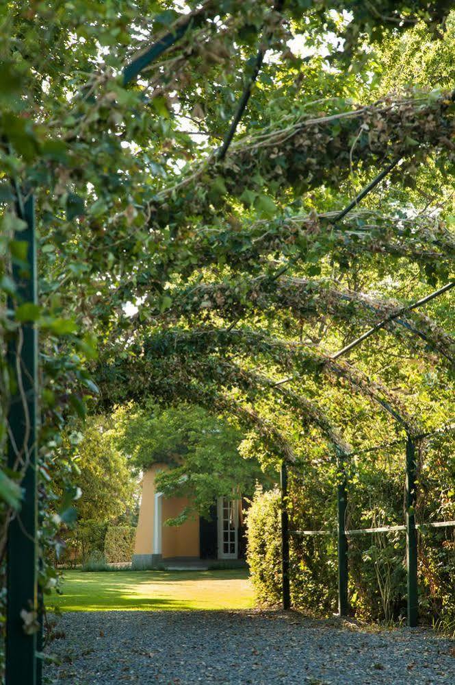 Tenuta La Meirana Gavi Bagian luar foto